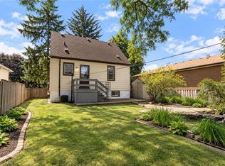 269 Queensdale Ave E, Hamilton, ON L9A 1L3