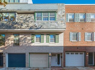 2223 Panama St, Philadelphia, PA 19103