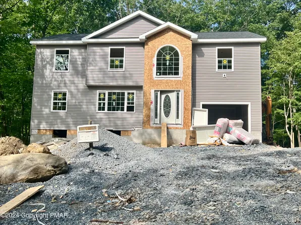 1526 Sugar Maple Ln, East Stroudsburg, PA 18302