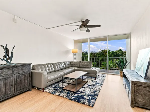 98-410 Koauka Loop APT 7E, Aiea, HI 96701