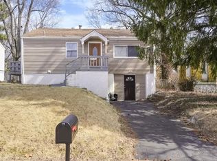 10156 Cloverdale Dr, Saint Louis, MO
