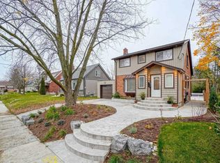 82 Lois St, Kitchener, ON N2B2A1