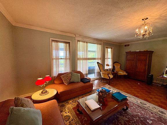 4th image of 7 Quince Ave