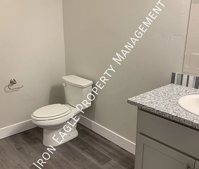 523 Borah Ave W #2 — Photo 16