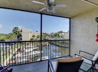 17 Royal Palm Way UNIT 301, Boca Raton, FL 33432
