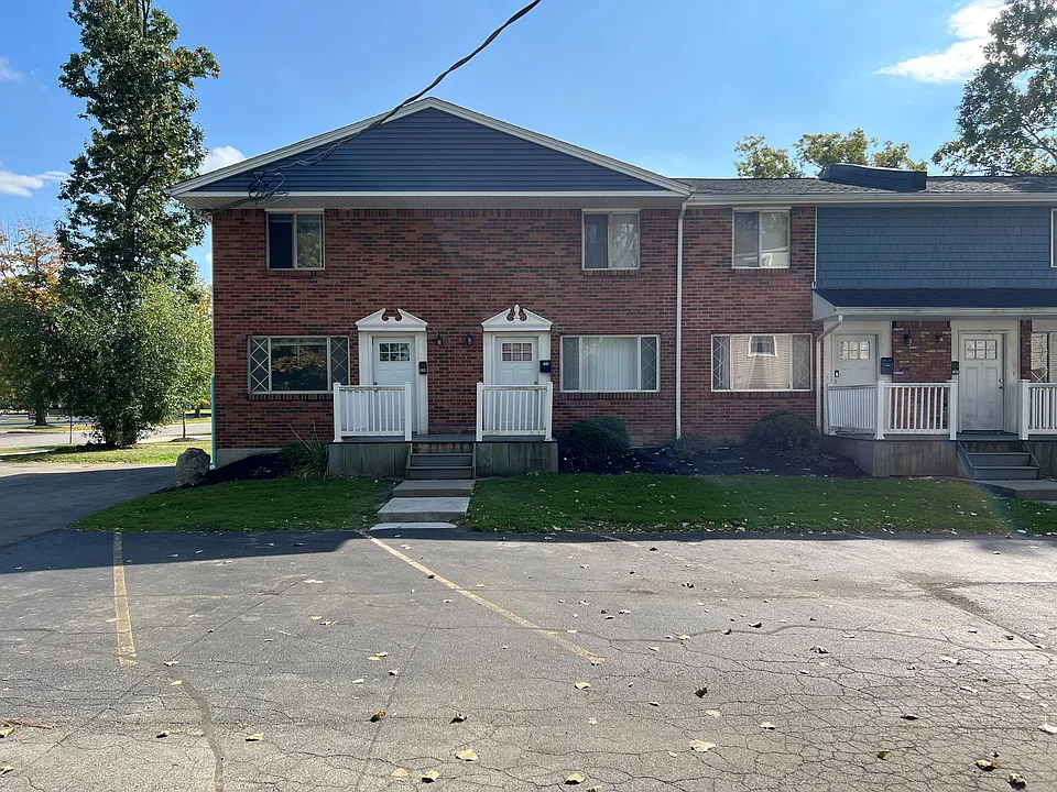 59-77 Denrose Dr #DR59B