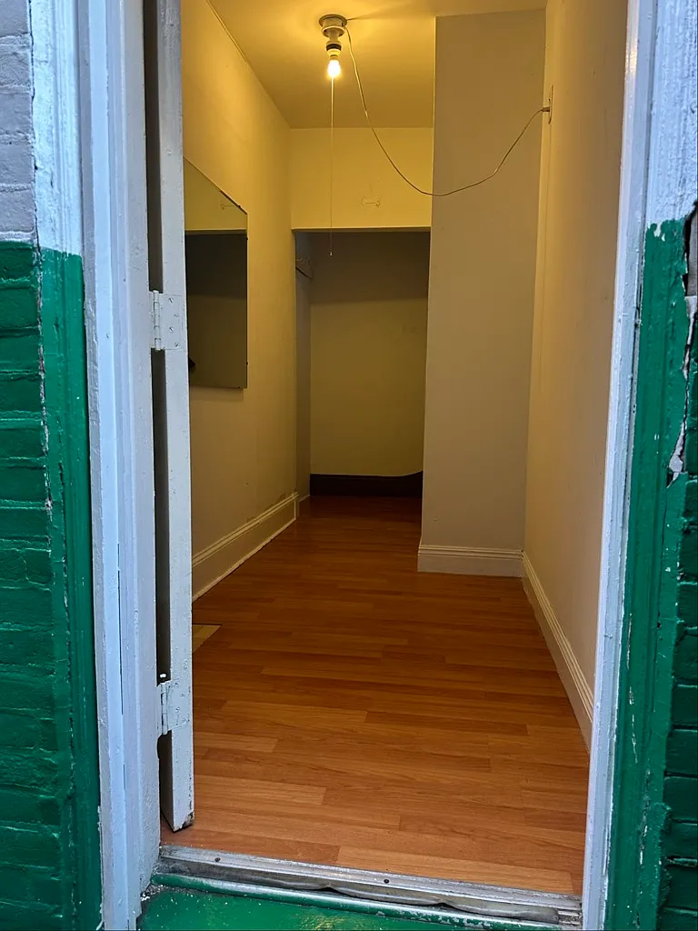 Charming 2-Bedroom Apartment in Northeast Philadelphia — Photo 1