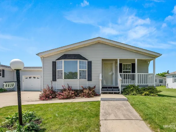 463 Meadowlark Cir #B, Sandwich, IL 60548