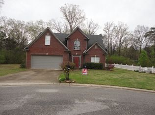 8215 Becker Ln, Leeds, AL 35094