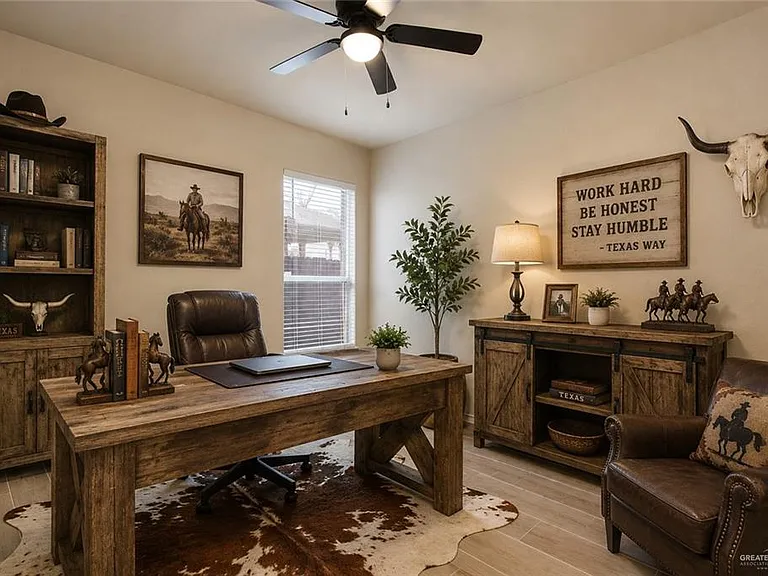 3500 San Andres Ct — Photo 12