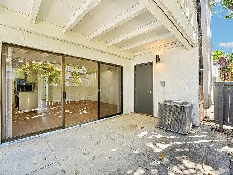 Summerwood Apartments — Photo 50