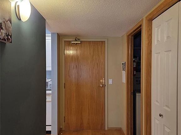 5th image of UNIT 205-2244 SMITH STREET