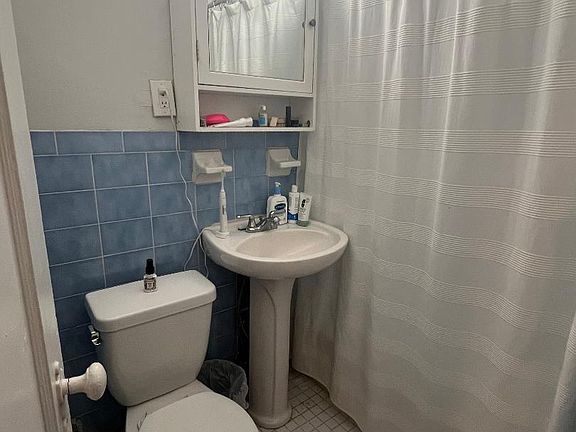 5th image of 308 E 89th St APT 3C