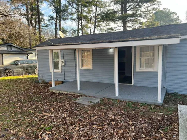 5038 Westbrook Rd, Union City, GA 30291