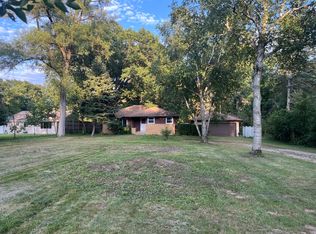 1541 Gravel Ridge Dr, Rochester Hills, MI 48307