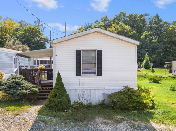 11 School Ground Road #TRLR 16, Branford, CT 06405