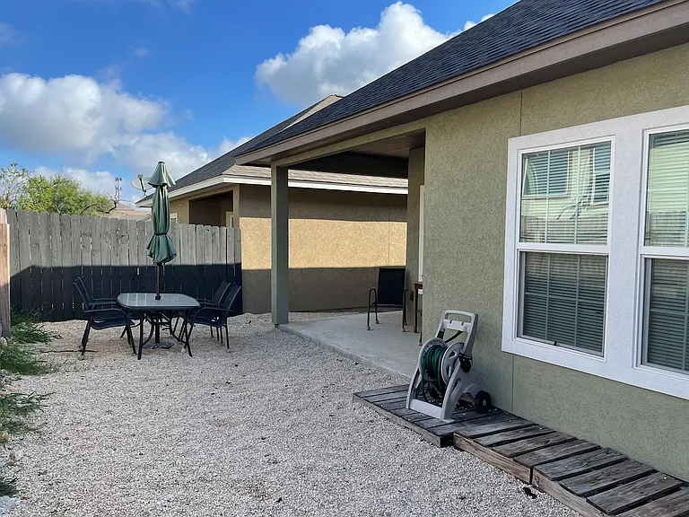 7015 Hallie Rdg — Photo 30