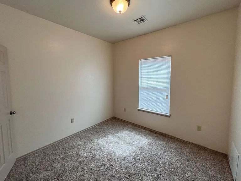 11234 Queen Anne Ave — Photo 11