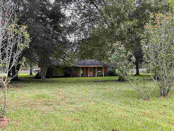 2nd image of 3066 Claudia Dr