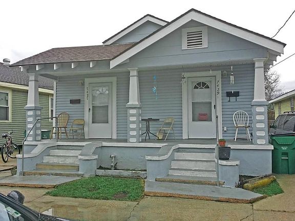 4th image of 7427-29 Claremont Dr