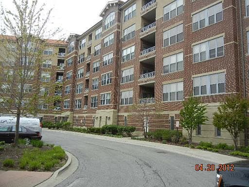 1st image of 9350 Skokie Blvd #306