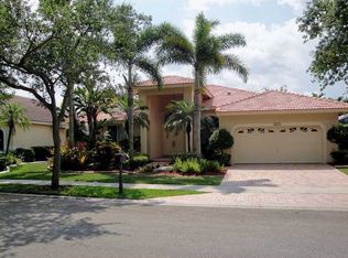 3055 Lakewood Dr, Weston, FL 33332