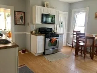 17 Ballard St #2 — Photo 7