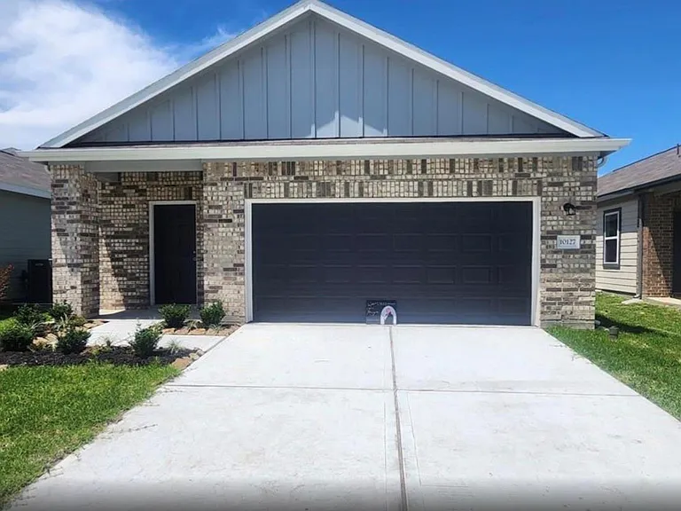 10127 California Lily Ln — Photo 1