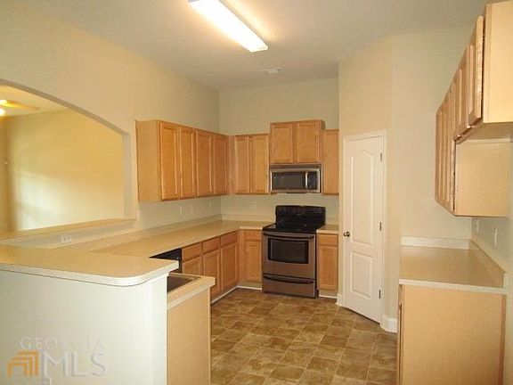 3rd image of 1231 Heartwood Ave