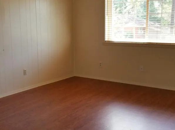 216 Mitchell St APT 4, Nacogdoches, TX 75965