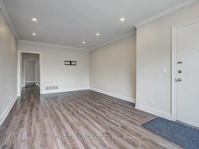 11 Markdale Ave #1 — Photo 3