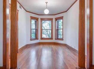859 W Fletcher St APT 2, Chicago, IL 60657