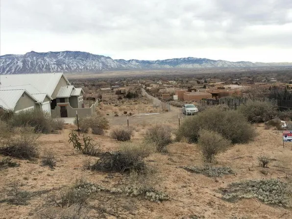 Trujillo Ln, Corrales, NM 87048