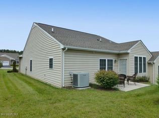 145 Slate Creek Dr, Christiansburg, VA 24073
