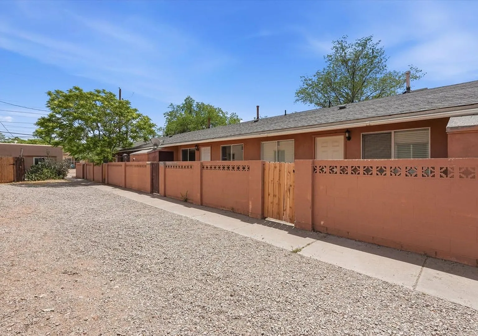 304 Vassar Dr SE — Photo 4