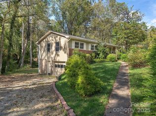 260 Old Haw Creek Rd, Asheville, NC 28805