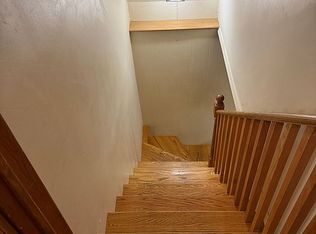 6 Bradley Ave, Peabody, MA 01960