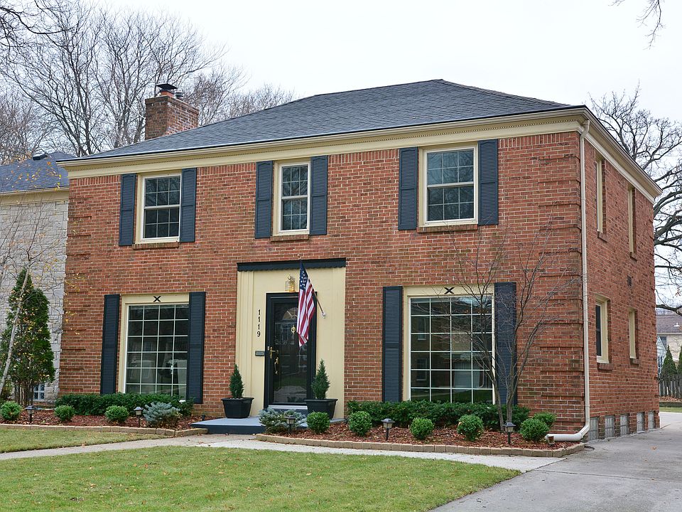 1st image of 1119 E Courtland Pl