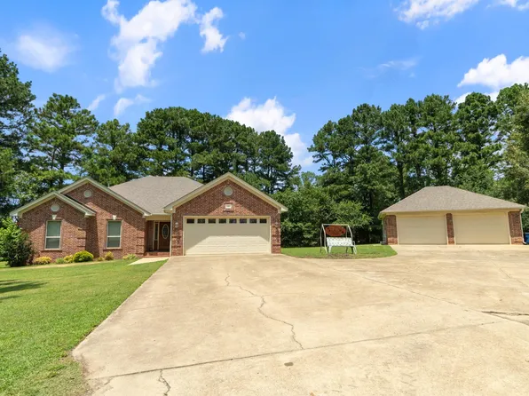 30 McClellan Dr, Cabot, AR 72023