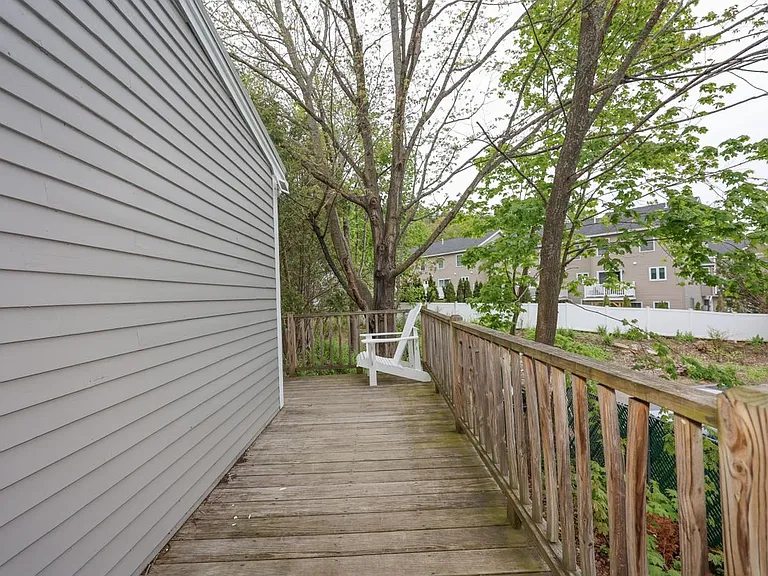 749 Central Ave — Photo 26
