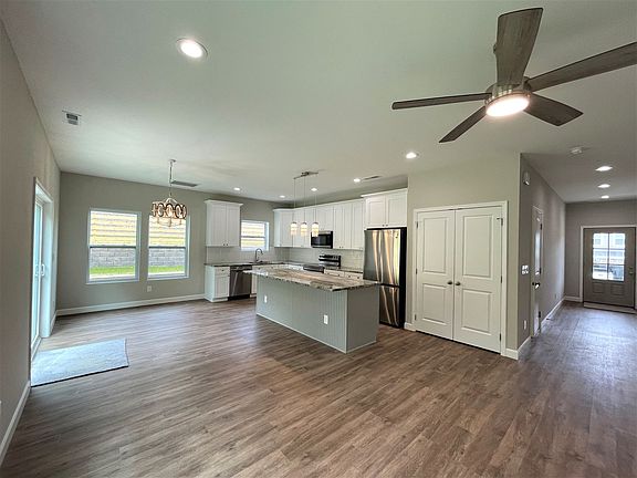 2nd image of 3805 Boyd Walters Ln