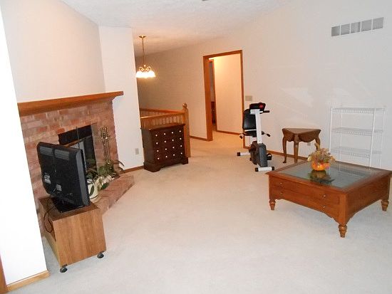 4th image of 4680 Kynnelworth Dr