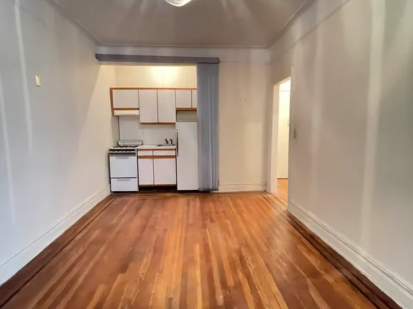 3105 Brighton 3rd Street image 5 of 17