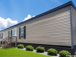 6284 Upper New Bethel Rd #307, Ray City, GA 31645