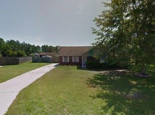 1036 Barley Dr, Hinesville, GA 31313