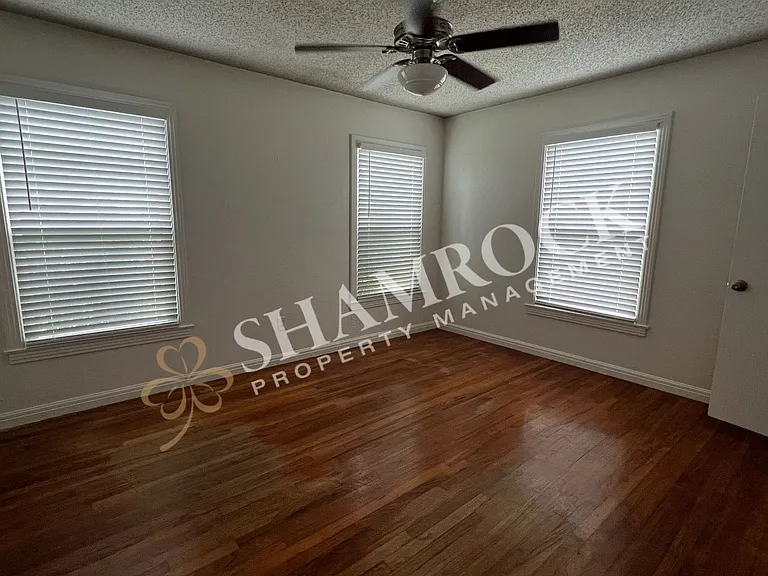 4005 Morrow Ave — Photo 9