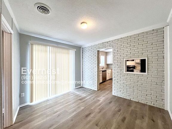 5th image of 7632 Southaven Cir W