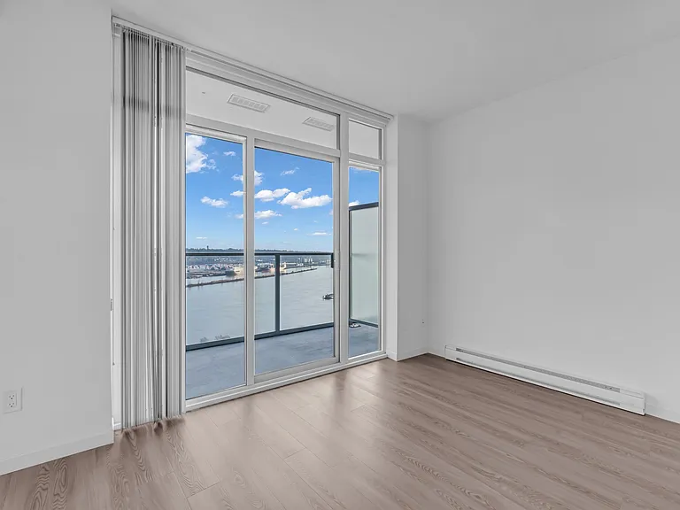 900 Carnarvon St #2604 — Photo 9