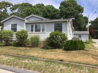4 Wellington Rd, Plymouth, MA 02360