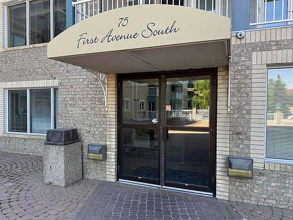 4th image of 75 N 1st Ave S #208